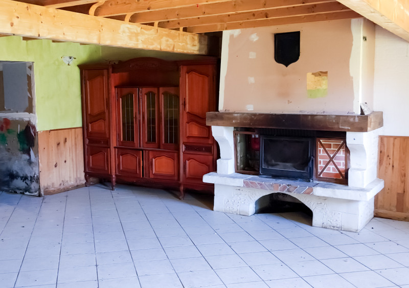 French property for sale in Lezay, Deux-Sèvres - €79,900 - photo 1