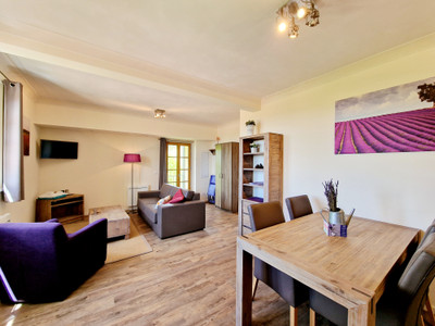 Appartement à vendre à Ferrassières, Drôme, Rhône-Alpes, avec Leggett Immobilier