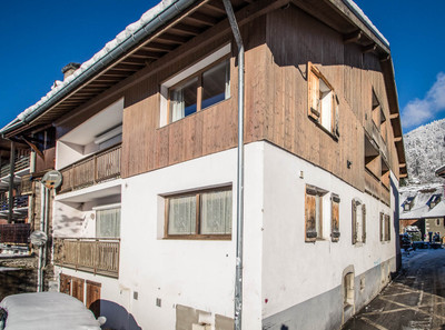 French property for sale in Samoëns, Haute-Savoie - €500,000 - photo 6