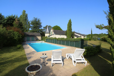 French property for sale in Gennes-Val-de-Loire, Maine-et-Loire - €295,000 - photo 1