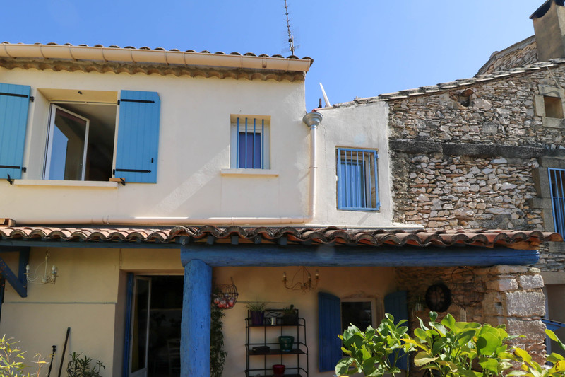 House for sale in Uzès Gard Charming 2bedroom village house with