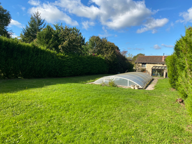 French property for sale in Verneuil, Charente - €205,200 - photo 9