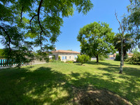 Maison à vendre à Messac, Charente-Maritime - 318.000 € - photo 1