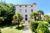 Maison à vendre à La Rochelle, Charente-Maritime - 2 400 000 € - photo 2