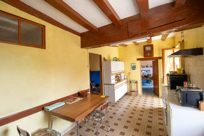 French property for sale in Antogny-le-Tillac, Indre-et-Loire - €99,000 - photo 2