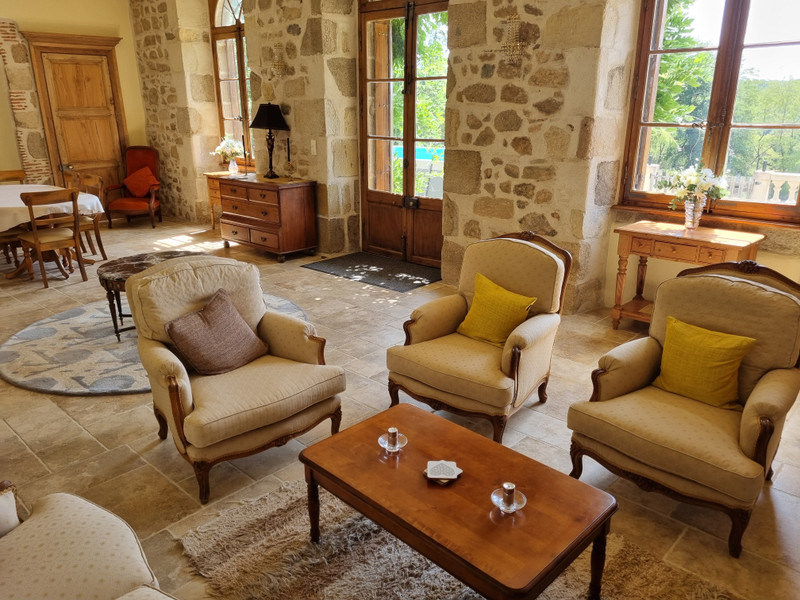 Propriété à vendre à Lesterps, Charente - 1 054 700 €