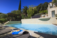 Commerce à vendre à Pézenas, Hérault - 2.420.000 € - photo 1