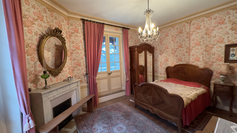 French property for sale in Morsang-sur-Seine, Essonne - €1,270,000 - photo 7