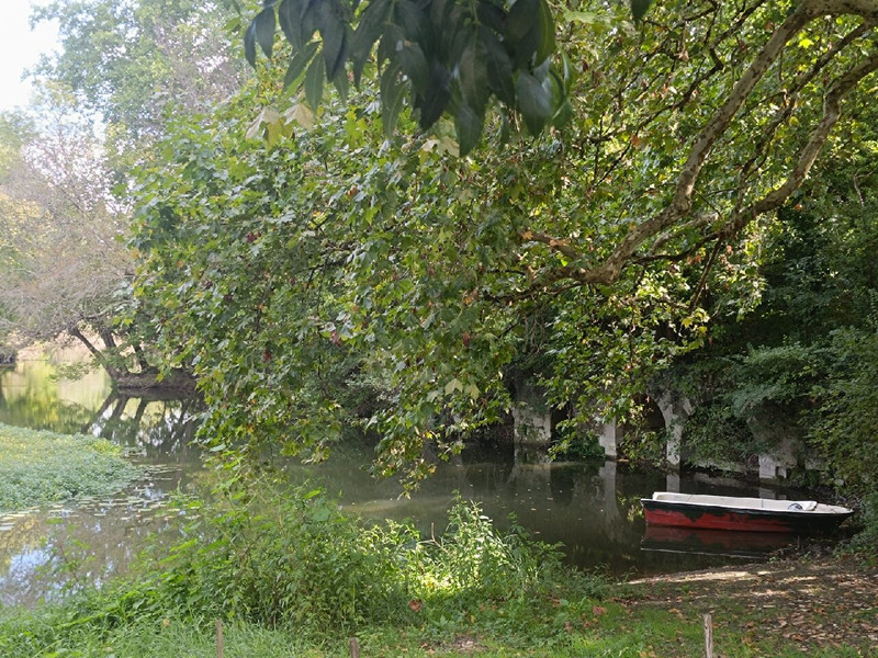 French property for sale in Coutras, Gironde - €369,000 - photo 9