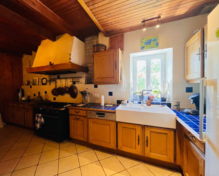 French property for sale in Surgères, Charente-Maritime - €399,000 - photo 1