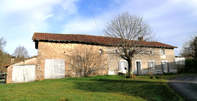 Maison à vendre à Maisonnais-sur-Tardoire, Haute-Vienne, Limousin, avec Leggett Immobilier