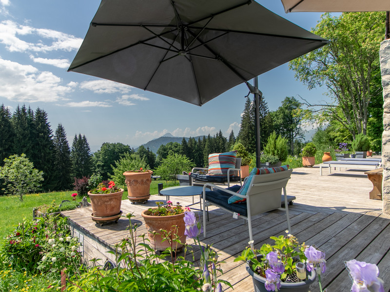 Ski property for sale in Les Carroz - €875,000 - photo 1