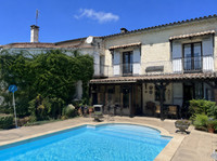 Propriété à vendre à Villefranche-de-Lonchat, Dordogne - 371 000 € - photo n°1