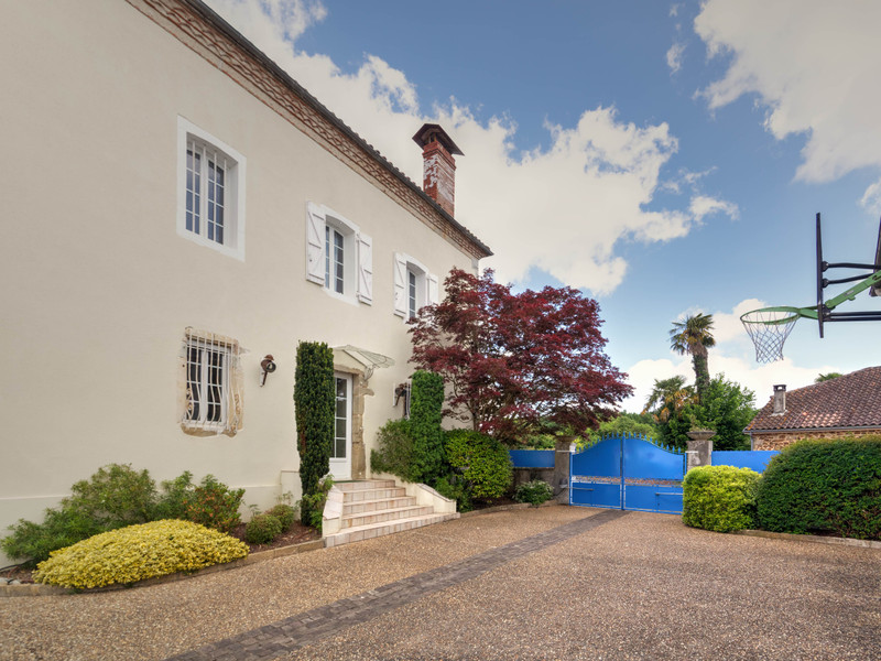 French property for sale in Argelos, Landes - €485,000 - photo 14