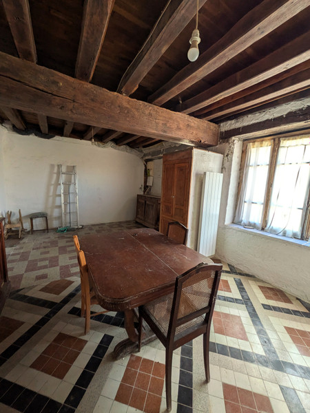 French property for sale in Prissac, Indre - €67,600 - photo 2