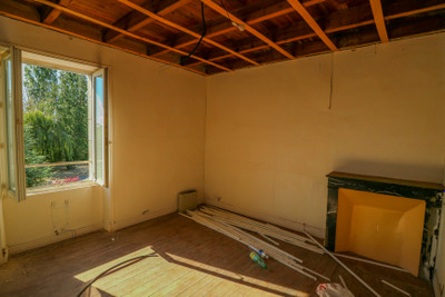 French property for sale in Bussière-Poitevine, Haute-Vienne - €60,000 - photo 4
