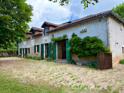 Maison à vendre à Bourdeilles, Dordogne, Aquitaine, avec Leggett Immobilier