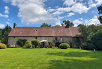 Maison à vendre à Athis-Val de Rouvre, Orne - 260.000 € - photo 1