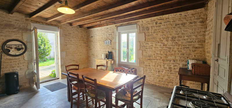 French property for sale in Maillezais, Vendée - €169,000 - photo 3
