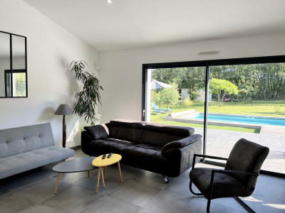 French property for sale in Pouillé, Vienne - €519,950 - photo 3