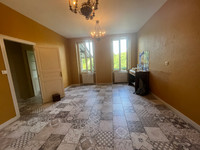 Propriété à vendre à Saint-Savinien, Charente-Maritime - 278 200 € - photo n°2