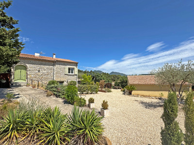 French property for sale in Saint-Pantaléon-les-Vignes, Drôme - €650,000 - photo 2