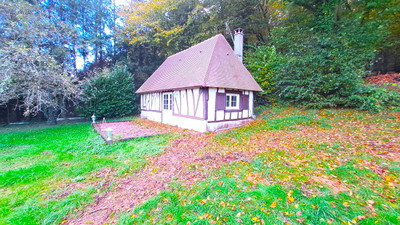 French property for sale in Broglie, Eure - €278,495 - photo 3