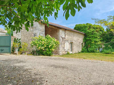 French property for sale in Sérigny, Vienne - €450,000 - photo 14