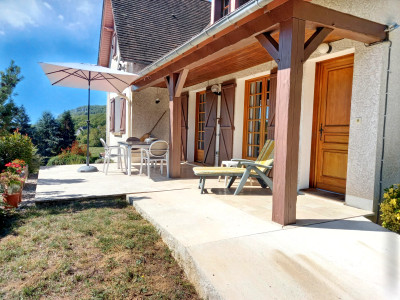 French property for sale in Vayrac, Lot - €280,000 - photo 2