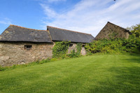 Propriété à vendre à Maël-Carhaix, Côtes-d'Armor - 23 600 € - photo n°2
