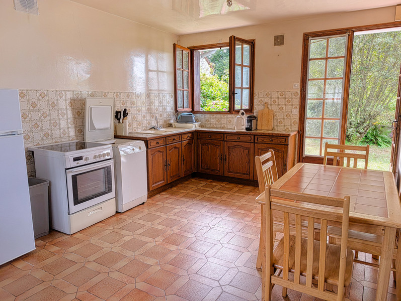 French property for sale in Compreignac, Haute-Vienne - €86,363 - photo 2