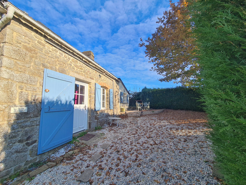 French property for sale in Lesbois, Mayenne - photo 10