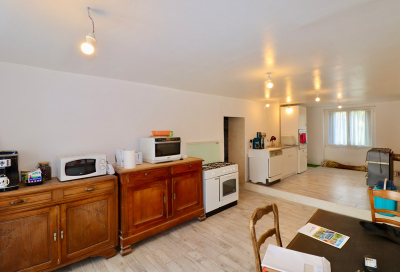 French property for sale in Varaignes, Dordogne - €144,500 - photo 1