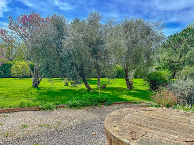 French property for sale in Castets et Castillon, Gironde - €469,000 - photo 2
