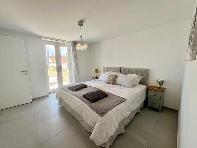 French property for sale in Les Essards, Charente-Maritime - €333,900 - photo 1
