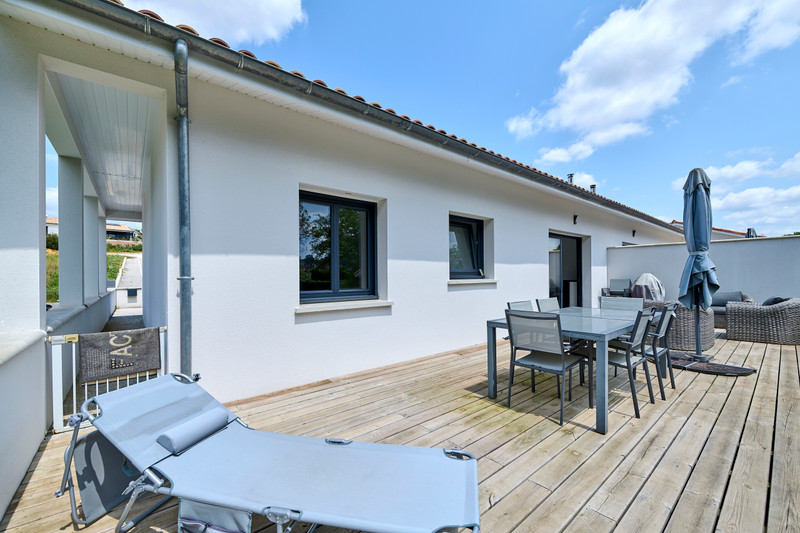 French property for sale in Pouillon, Landes - €213,000 - photo 12