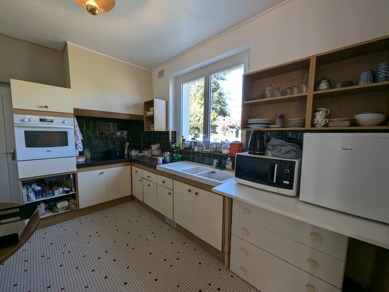 French property for sale in Soyaux, Charente - €223,000 - photo 6
