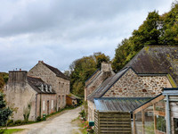 Propriété à vendre à Saint-Sauveur, Finistère - 205 200 € - photo n°12