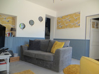 Maison à Benest, Charente - photo 5
