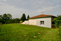 Maison à vendre à Écuras, Charente - 162.000 € - photo 9