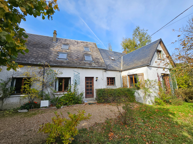 French property for sale in Yèvres, Eure-et-Loir - €296,000 - photo 0