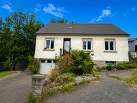 Propriété à vendre à Guillac, Morbihan - 220 000 € - photo n°1