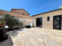 Propriété à vendre à Pont-Saint-Esprit, Gard - 450 000 € - photo n°12