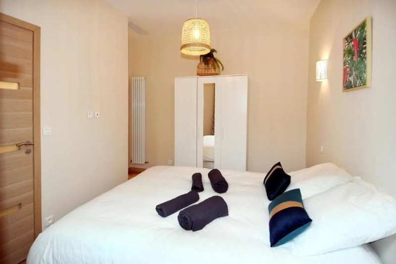 French property for sale in Nice, Alpes-Maritimes - €585,000 - photo 4
