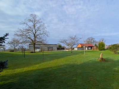 French property for sale in Nanthiat, Dordogne - €532,000 - photo 4