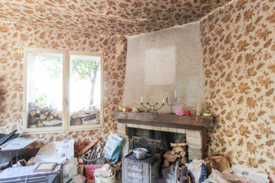 French property for sale in Mazerolles, Vienne - €25,000 - photo 7