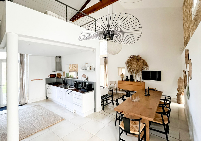 French property for sale in Angoulême, Charente - €2,736,840 - photo 5