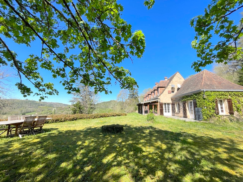 Propriété à vendre à Plazac, Dordogne - 870 000 €