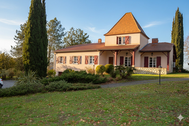French property for sale in Agen, Lot-et-Garonne - €442,000 - photo 0