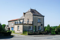 houses and homes for sale inSaint-Pierre-du-CheminVendée Pays_de_la_Loire